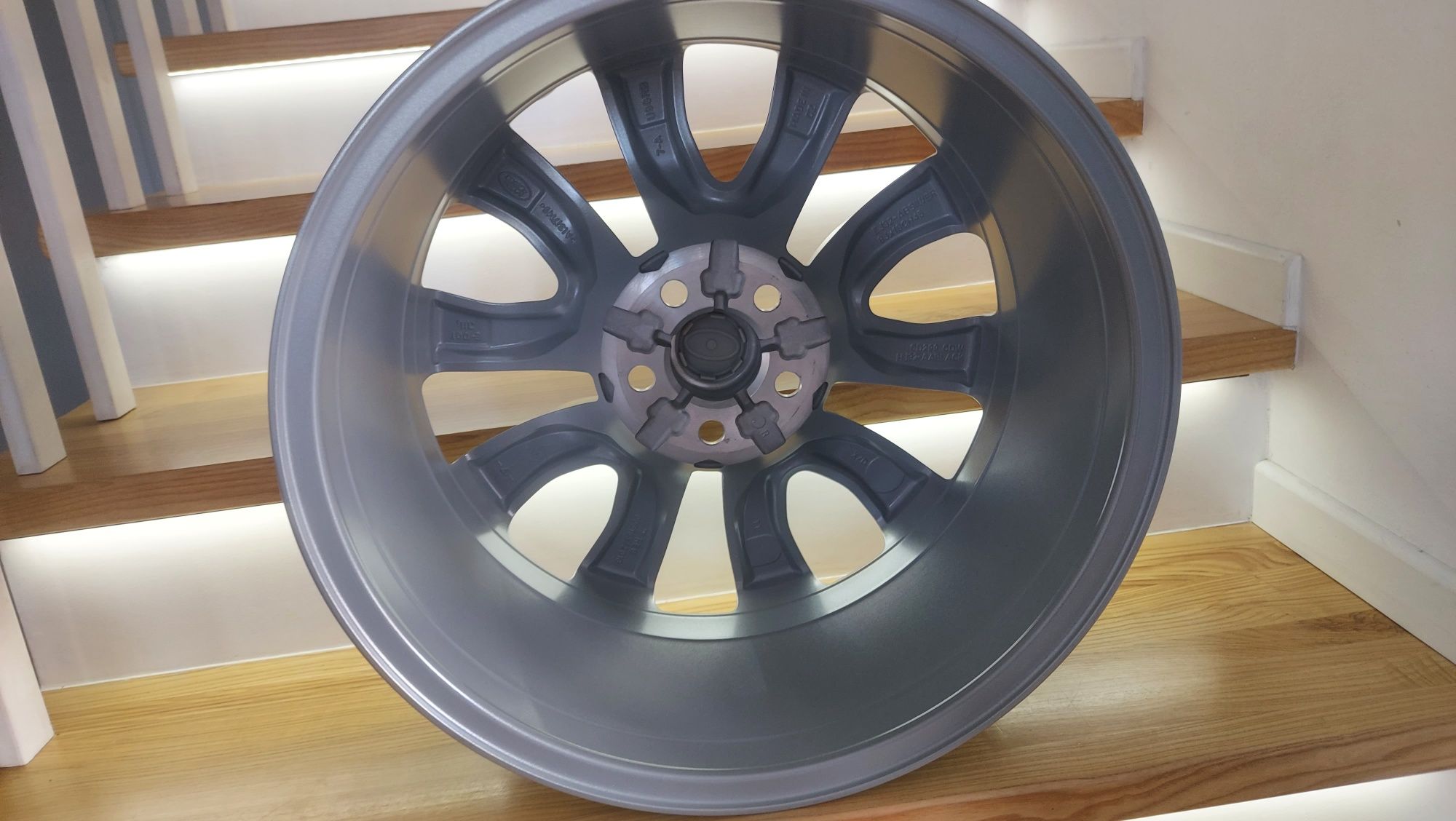 Nowe Alufelgi 18" 5x108 Ford Volvo Land Rover Oryginał FV23% Wysyłka