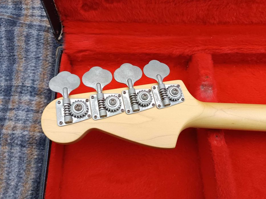 Fender Mustang Bass, lata 70-te