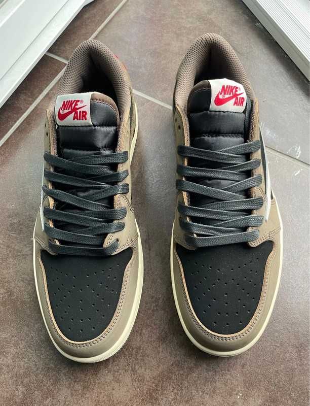 Jordan 1 Retro Low OG SP Travis Scott Mocha R.40
