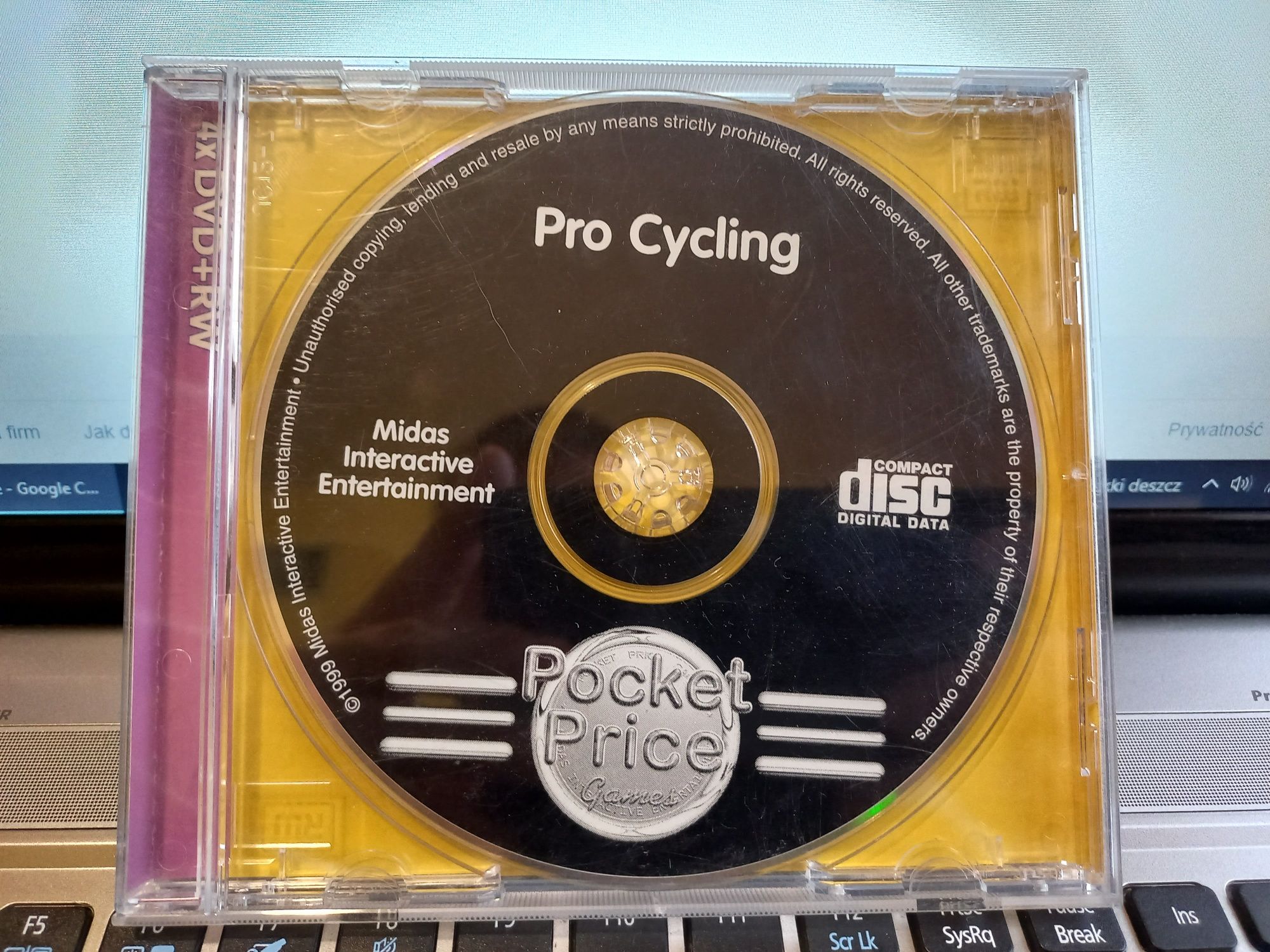 Do sprzedania mam grę na PC  DVD-ROM Pro Cycling