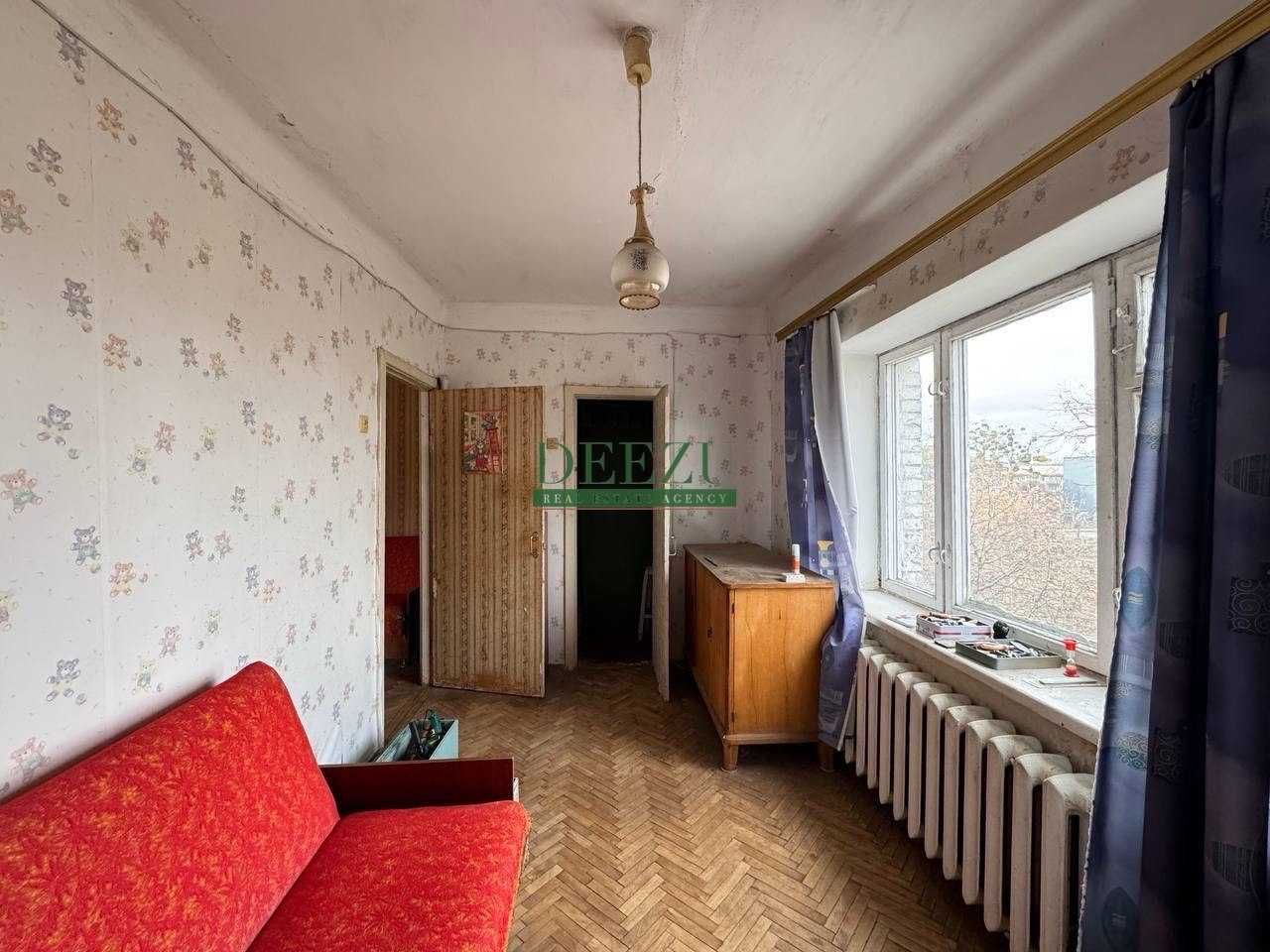 Продаж 2к квартири Салютна, 11