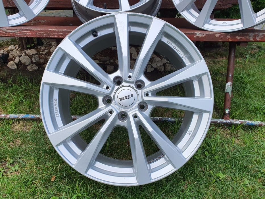 Felgi 18" Rial M12 vw audi a4 a3 mercedes seat 5x112 et43 czujniki