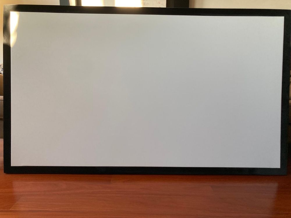 Tela de projeção 77 / 195cm