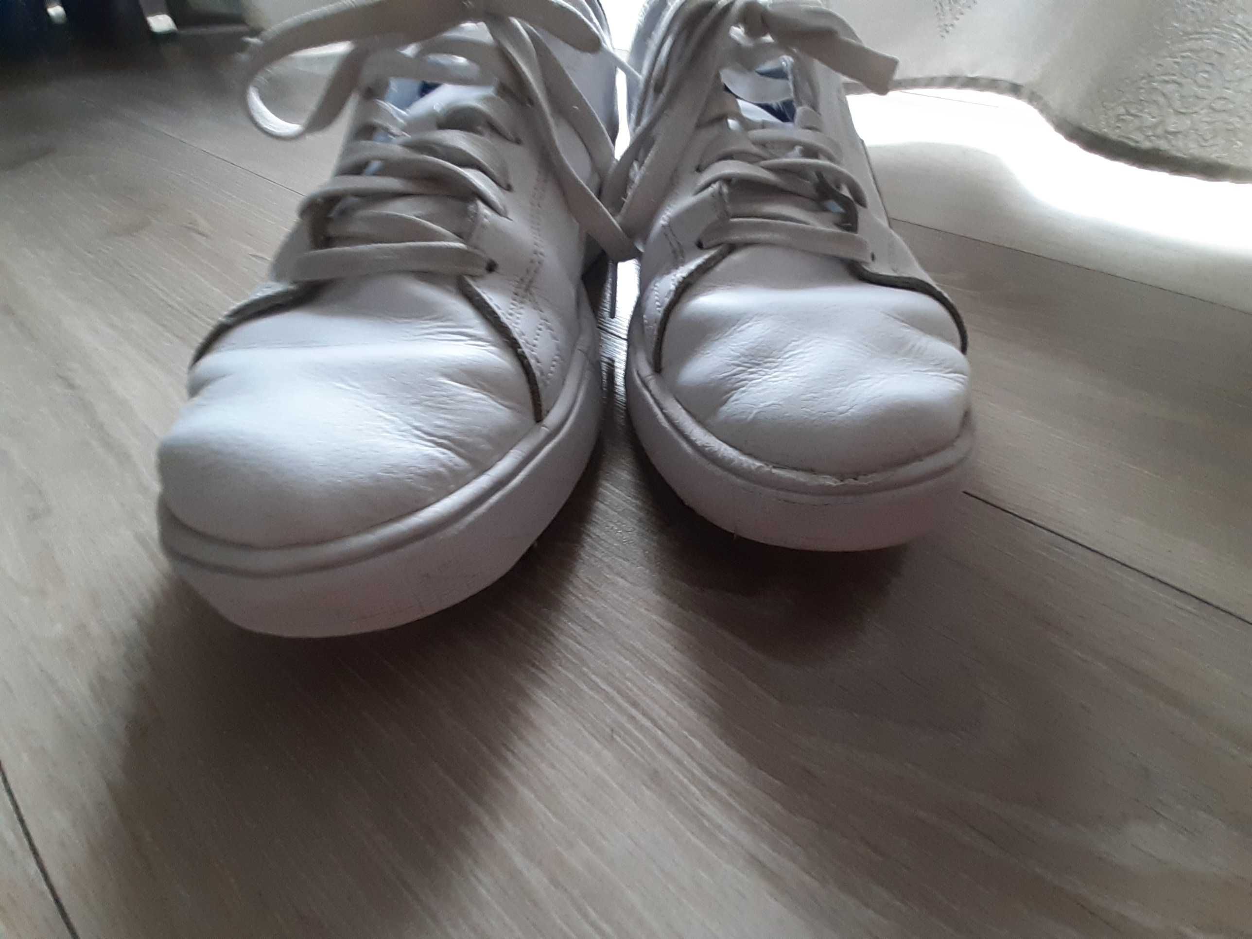 Buty Puma męskie, białe, rozm.42,5 .Wkładka 27,5cm.Cena 100 zł