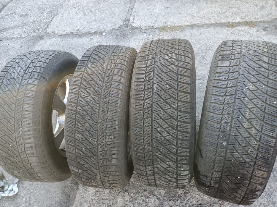 Koła zimowe felgi Volvo r17 5x108 oryginalne używane 4szt