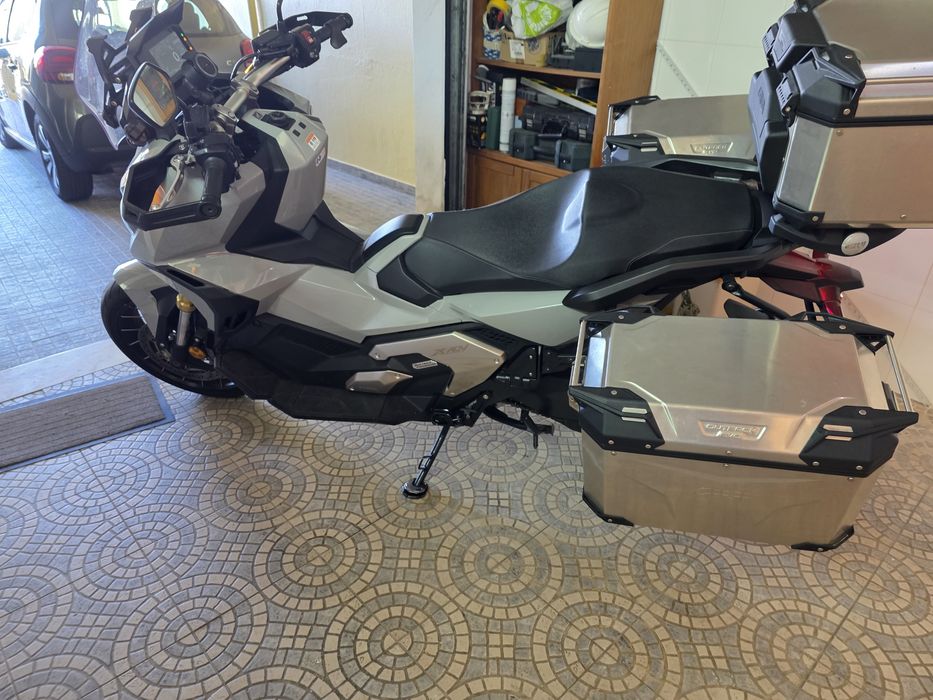 Vendo Honda X-adv750