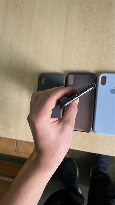 Продам IPhone XR 128 Neverlock