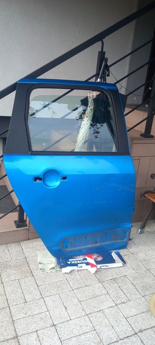Drzwi tył prawą stroną citroen c3 picasso