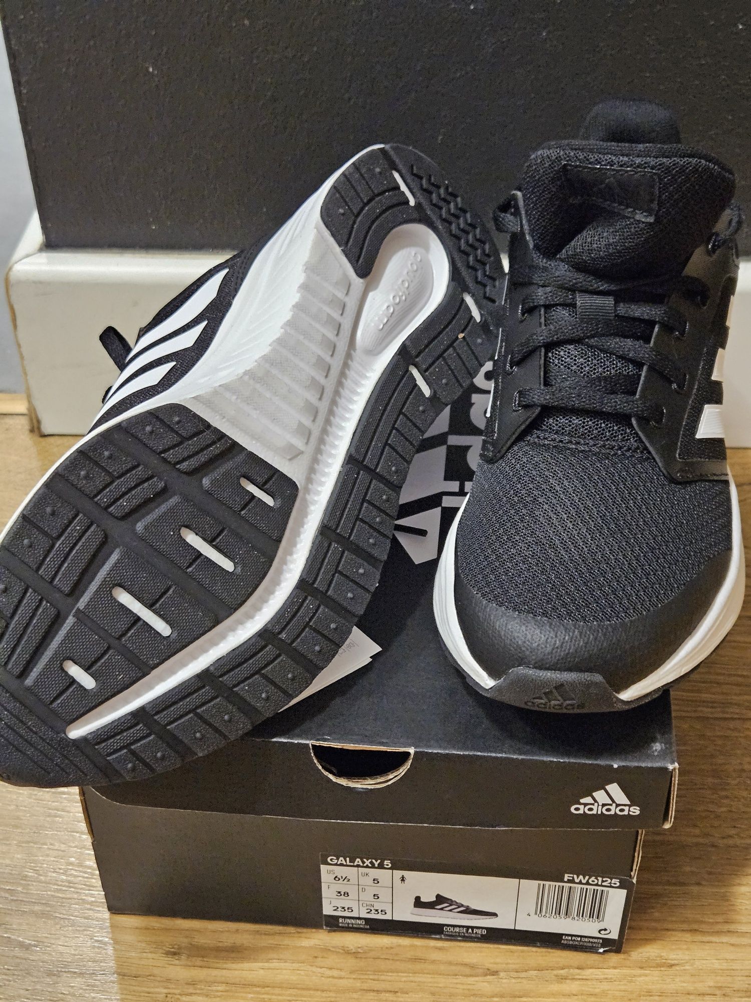 Adidas Galaxy 5 rozmiar 38 Nowe