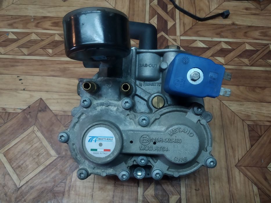 Продам комплект метанового ГБО