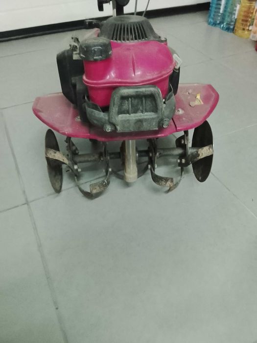 Motocultivador honda