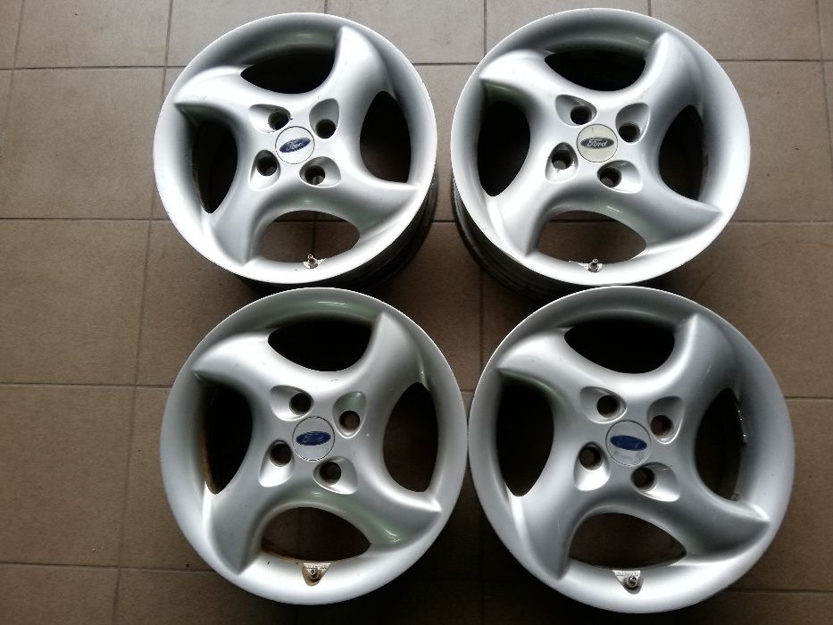 alufelgi 6X16 4X108 Ford oryginał w ładnym stanie, Focus,Fiesta inne