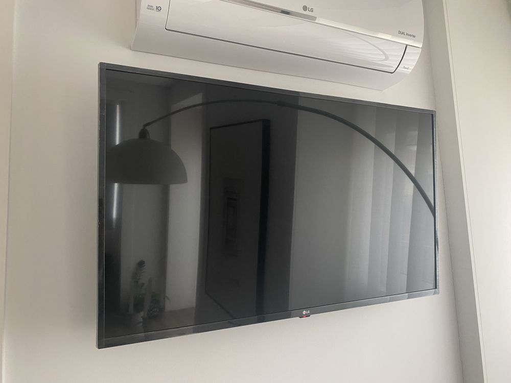 TV LG (LED - 43'' - 109 cm - 4K Ultra HD - Smart TV