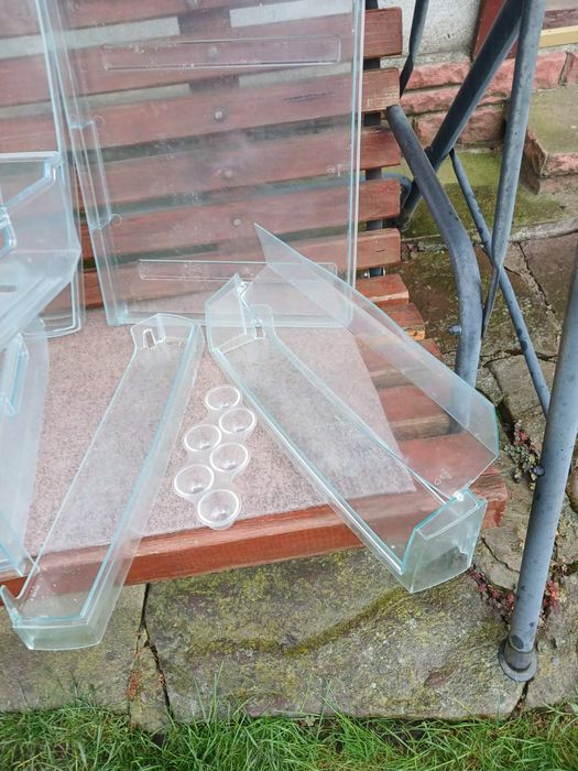 Холодильник Snaige