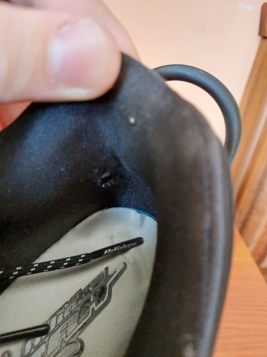 Оригінальні кросівки adidas Ozrah 41 розмір