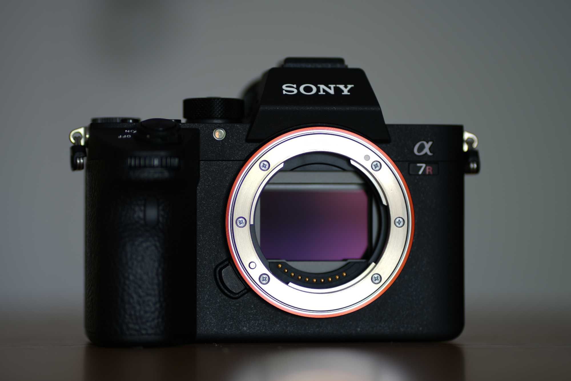 Sony A7R III A7RIII A7R3 OKAZJA! Przebieg 855 klatek!