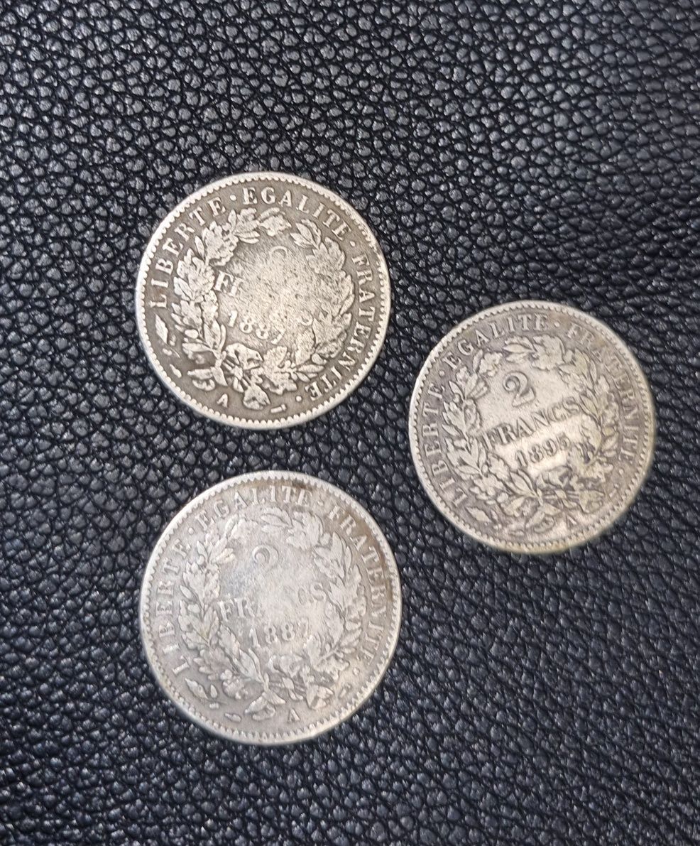 Монета 2 франка
2 франка  
1870-18952 франка  
1870-1