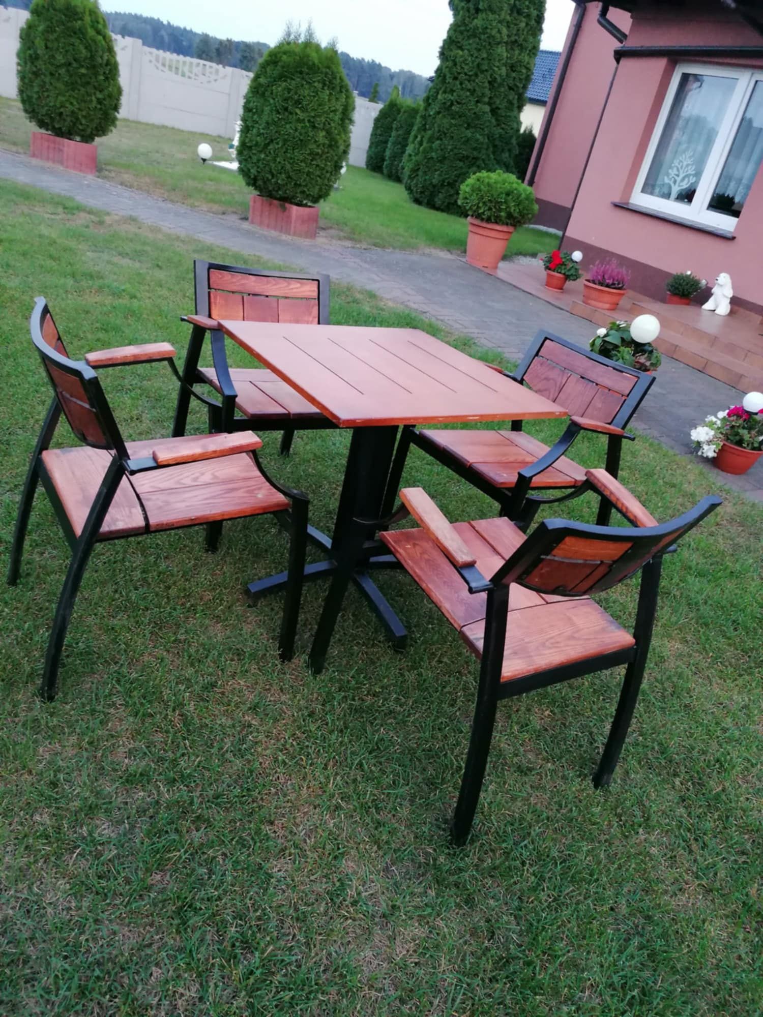 ogródek piwny  kawiarnia restauracja meble ogrodowe