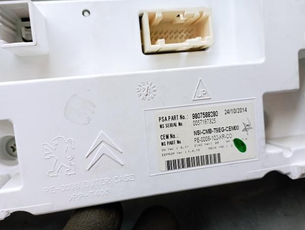 Quadrante / painel de instrumentos PEUGEOT 308 II