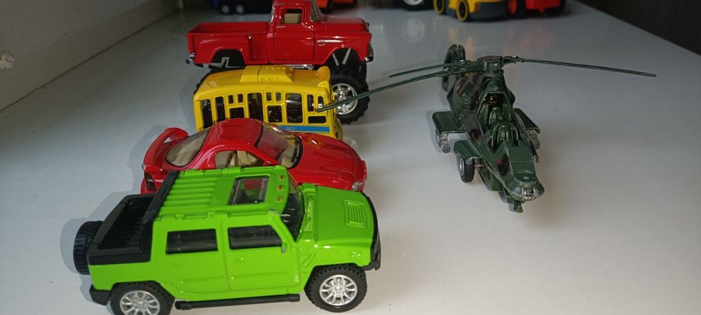 Спецтехніка іграшки різне