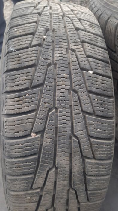 Резина  Noкian Nordman  185 65 15 зима