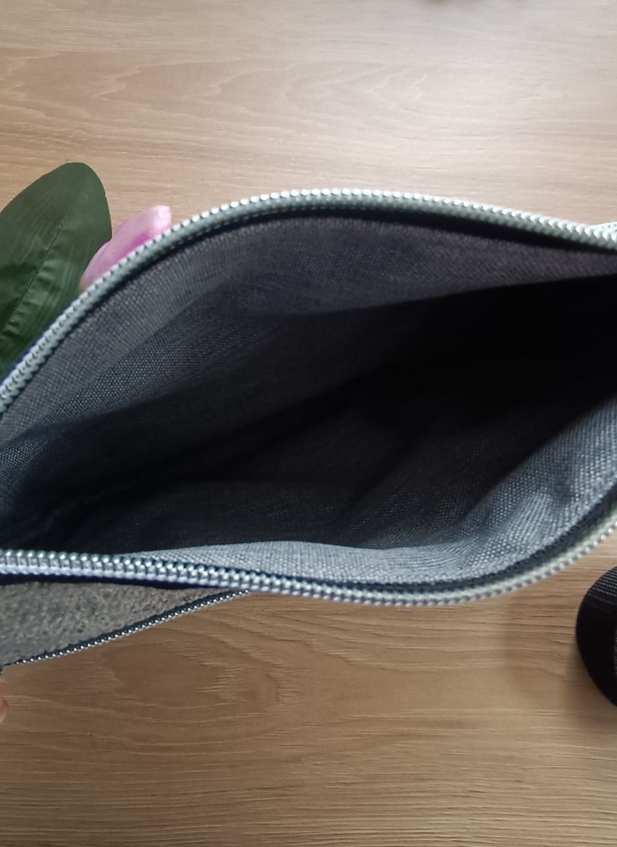 Nerka torebka saszetka płaska szara zebra handmade