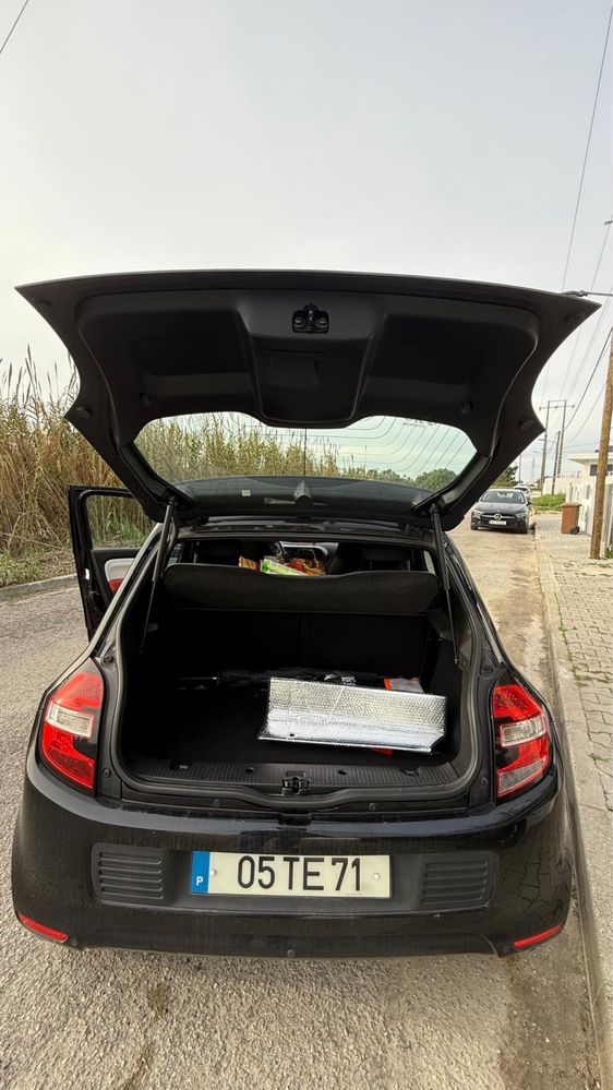 Renault twingo preto