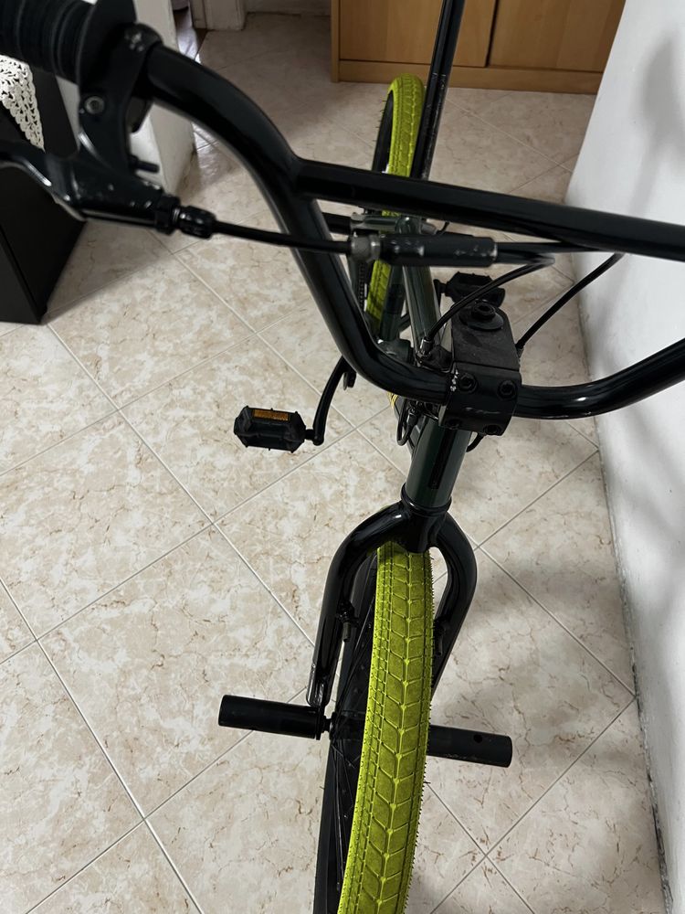 BMX usada em bom estado
