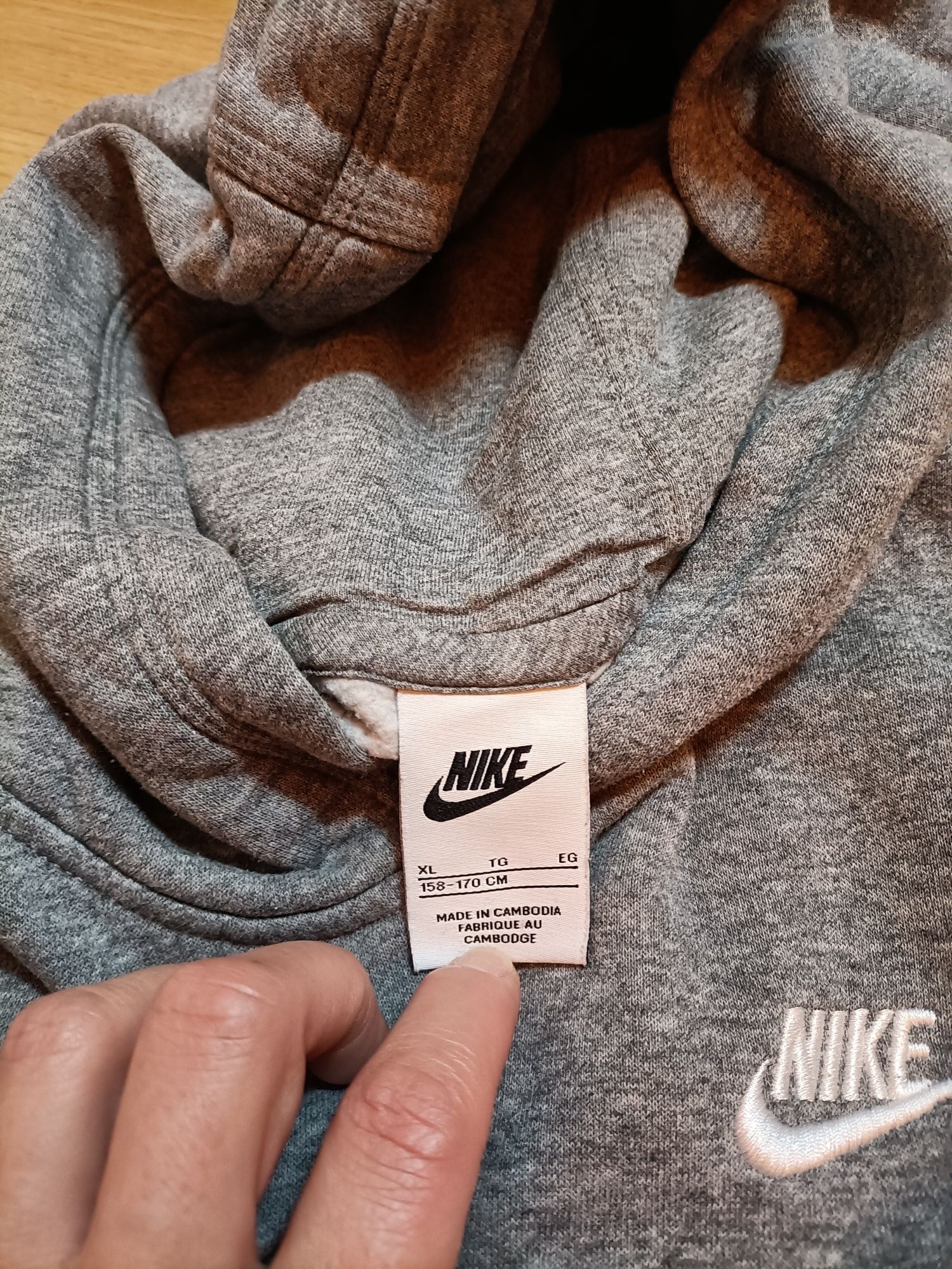 Bluza Nike 158-170 cm