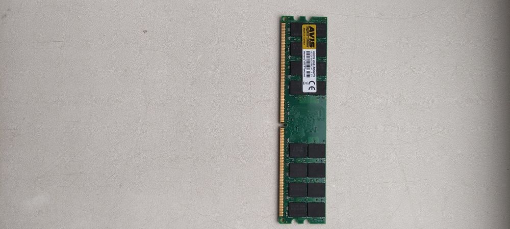 Продам Оперативну память DDR2 4gb