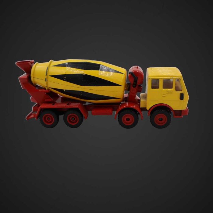 SIKU 2922 'MERCEDES 2232  Betoniarka B51/041267