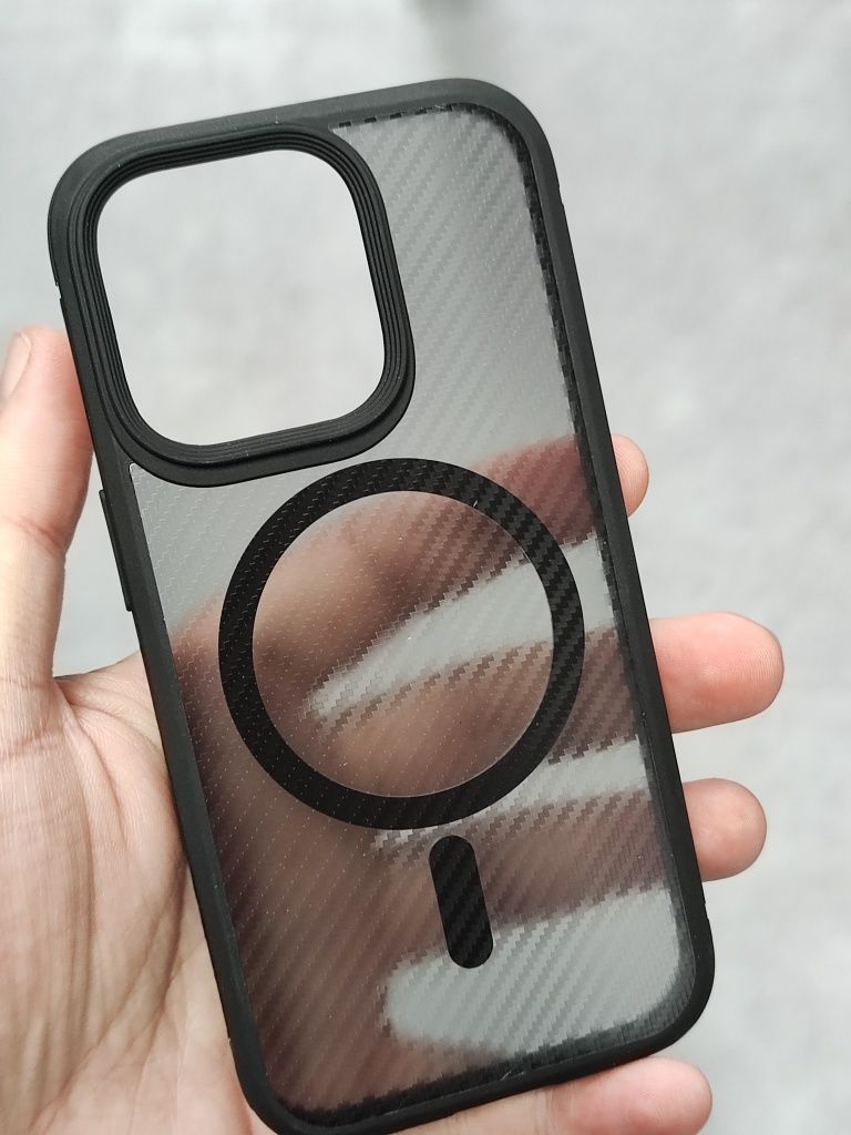 Чехол iPaky Carbon на iPhone 13 14 Pro Max Противоударный карбон чохол