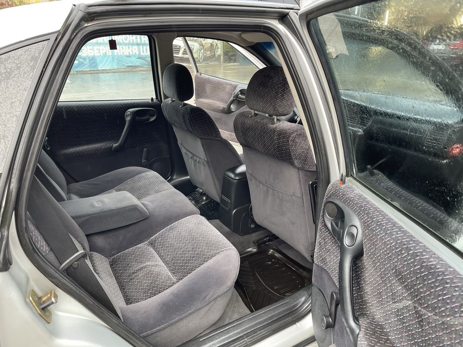 Продам хороший автомобиль полностью на ходу