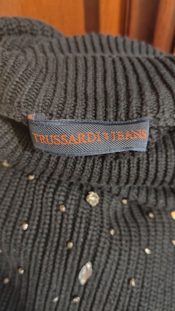 Свитер Trussardi
