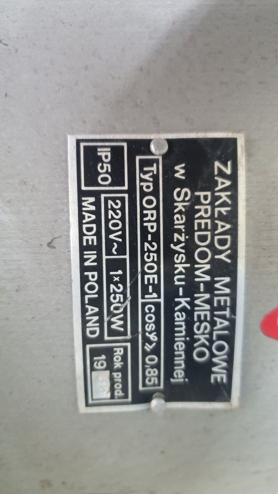 Lampy przemysłowe PRL loft