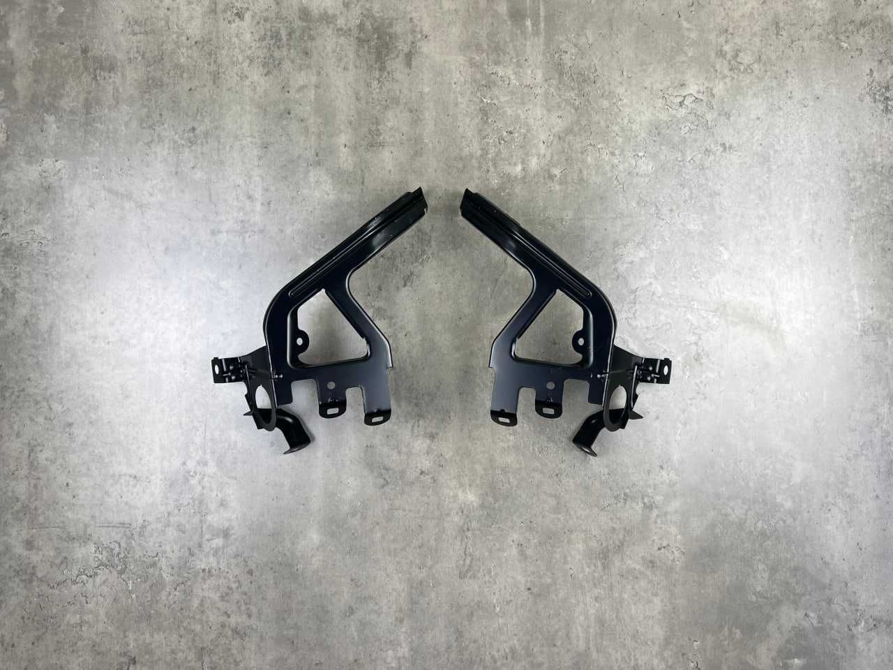 Кронштейн переднього крила BMW 5 (F10/F11) 41357207210 / 41357207209
