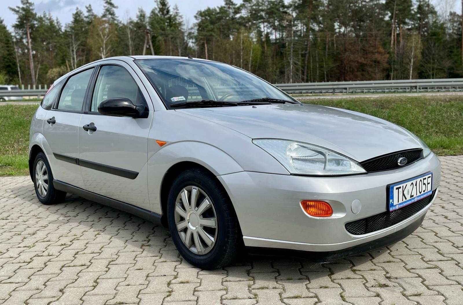 Ford Focus 1.8 Benzyna 2001 R