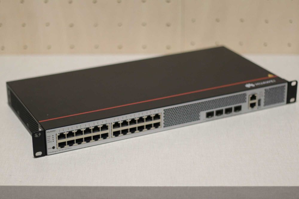 Switch Huawei S5735-L24T4S-A