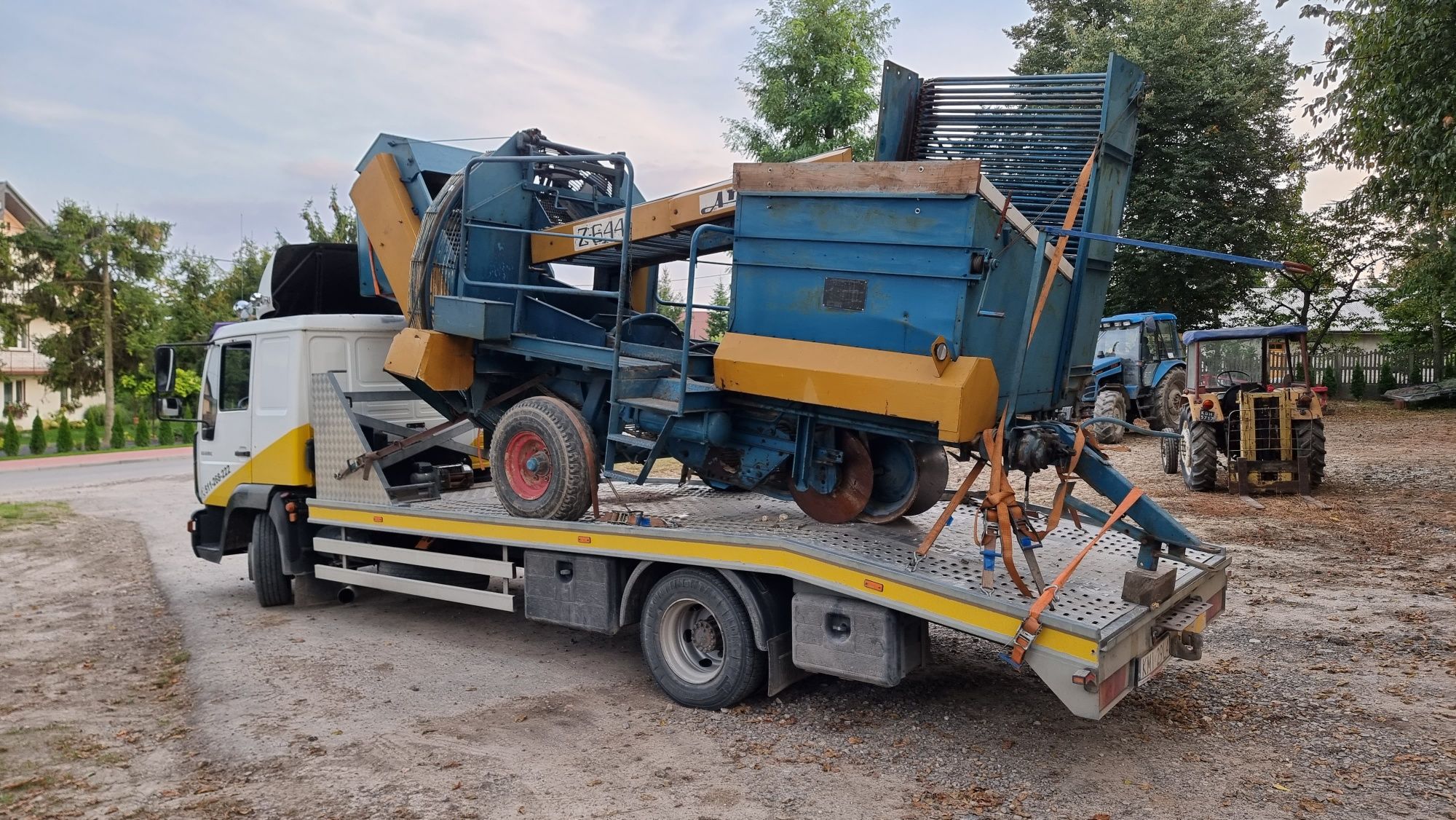 Pomoc Drogowa 24h Laweta Serwis  Autolaweta Holowanie Transport 16ton