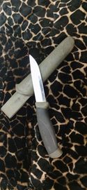 Nóż mora kniv morakniv sweden buschcraft survival