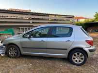 Peugeot 307 1.4 – Para peças ou recuperação
