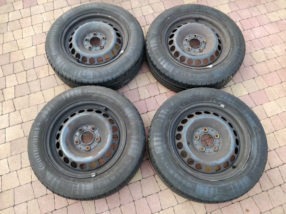 2435. Felgi 15" Mercedes A B klasa W169 W245 6Jx15 ET44 5x112