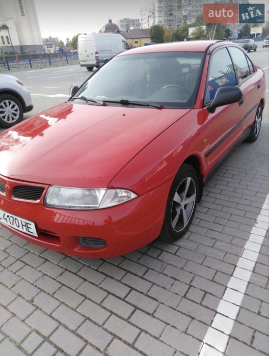 Mitsubishi carisma