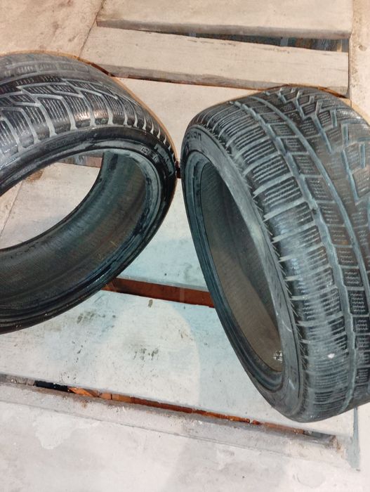 Зимові шини Nokian 225/45 R 17