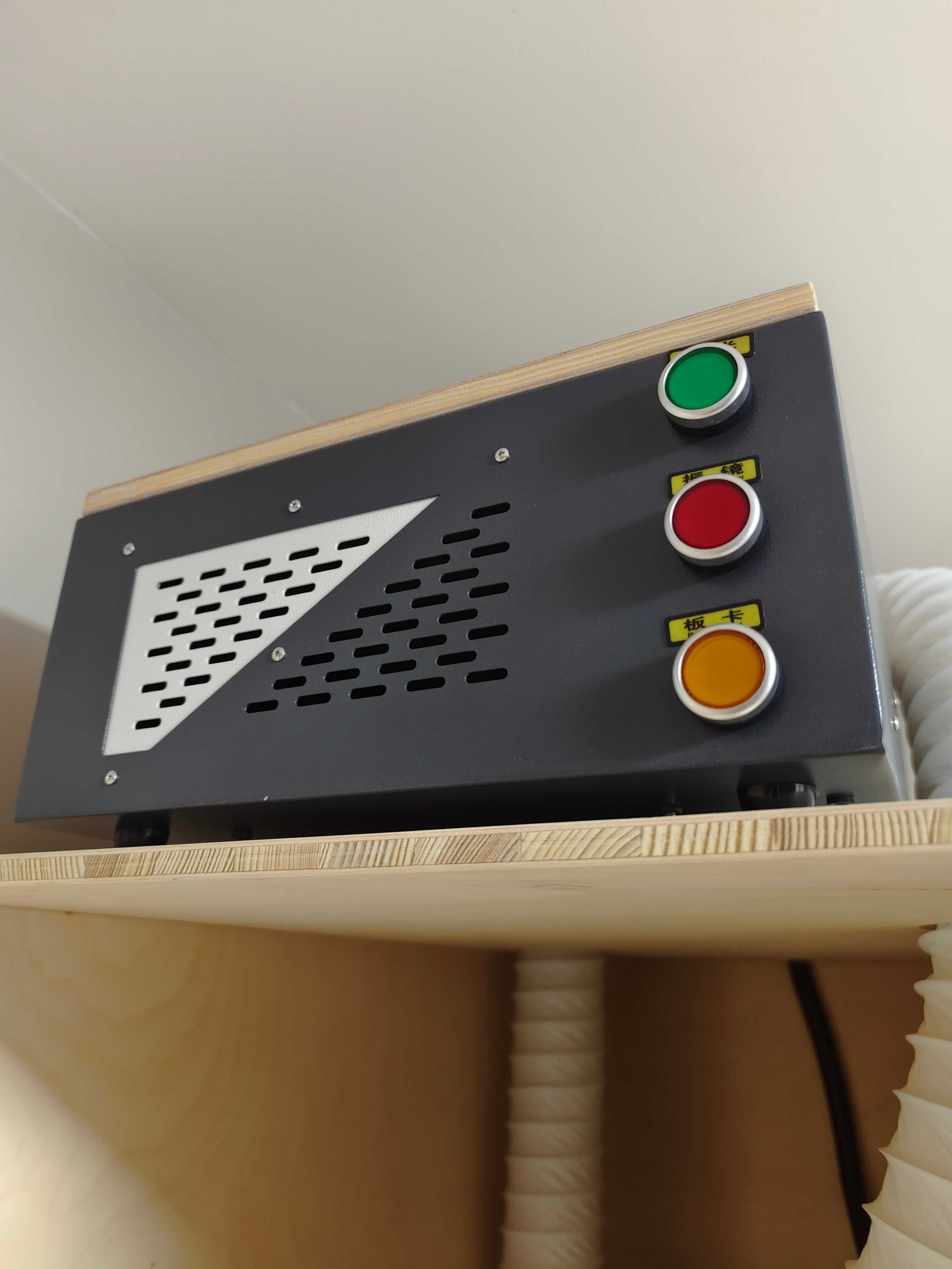 Laser CO2 40W metalowa tuba dwie soczewki obudowa odciąg jak nowa