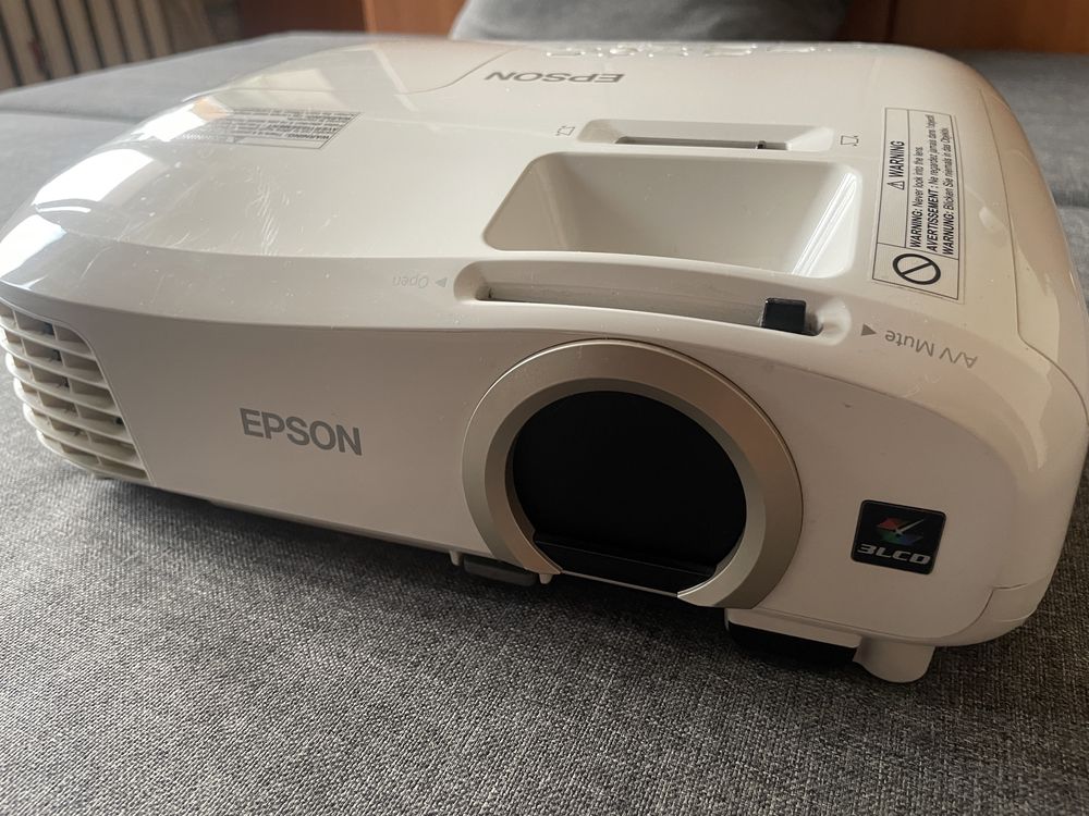 Projektor Epson EH-TW5300