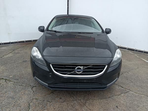 Para Peças Volvo V40 Hatchback (525, 526)