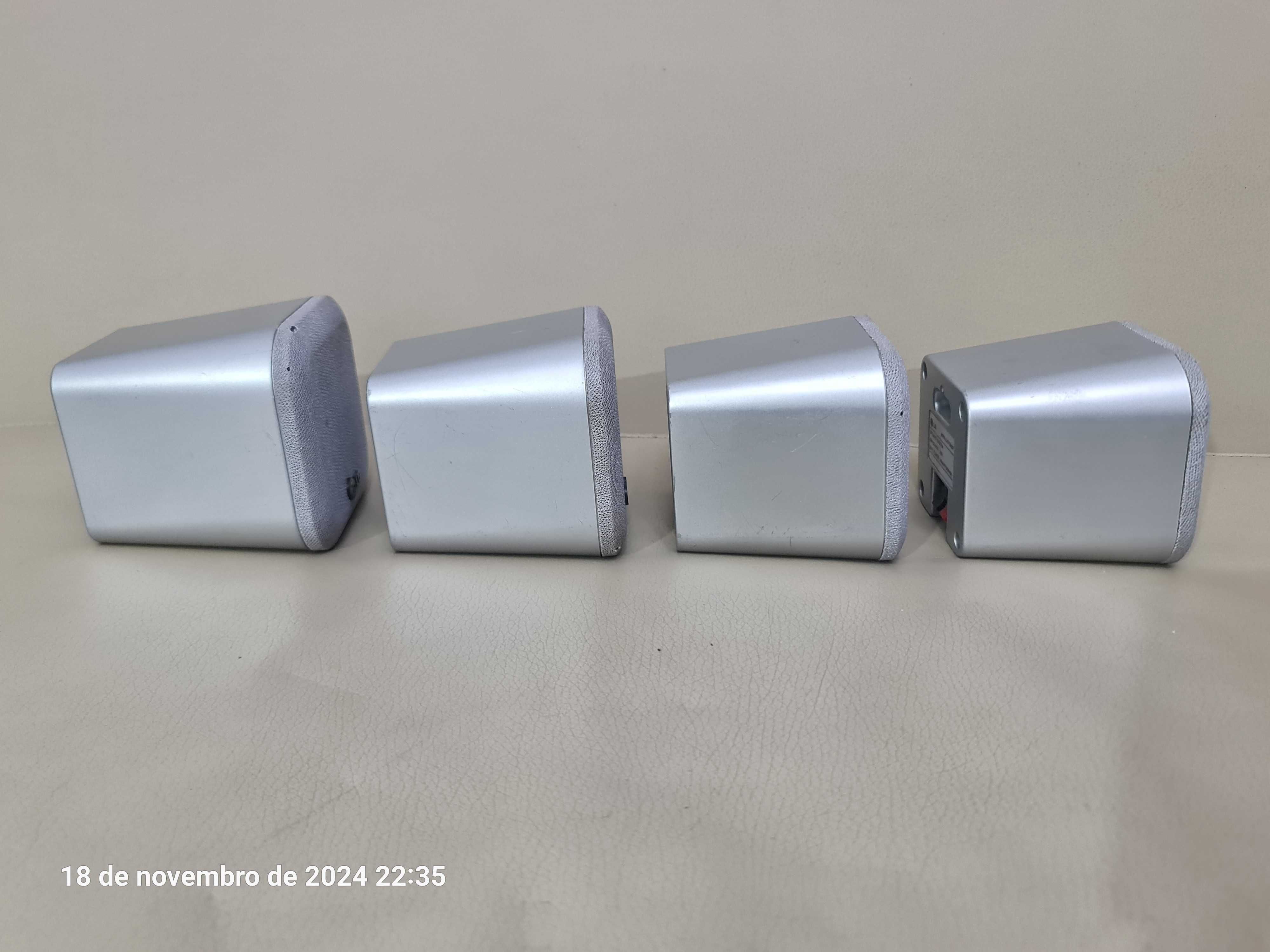4 colunas de som - Nº 1