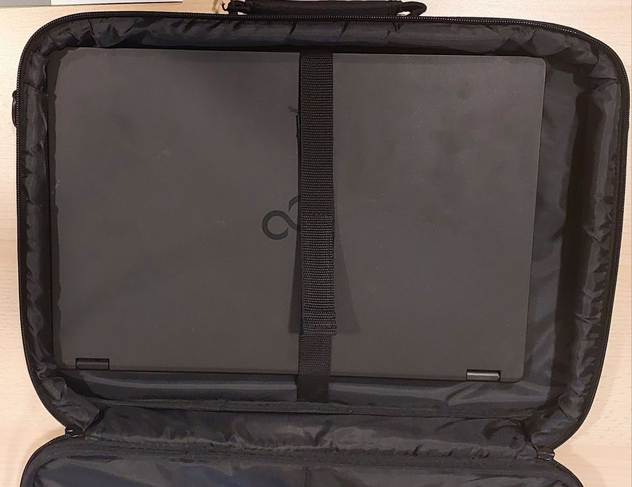 Сумка для ноутбука Dіcota 15' - 17' Нова підійде для Dell Asus Aser HP