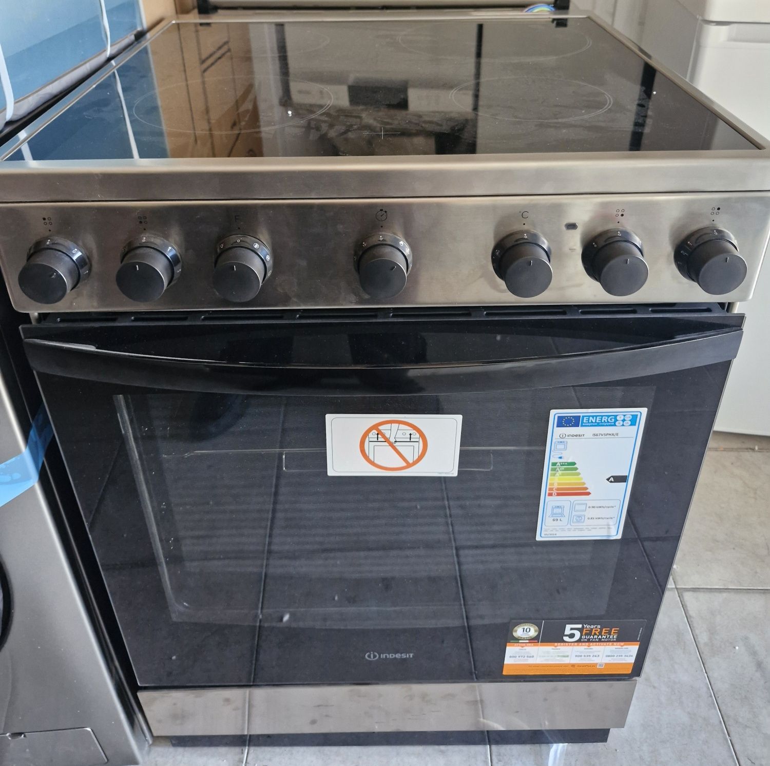 Fogão indesit  inox Totalmente eléctrico  beko